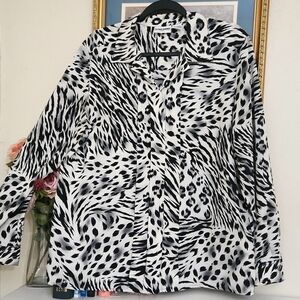 Animal Print Career Formal Blouse Size 14 Hidden Buttons Party Wedding Church